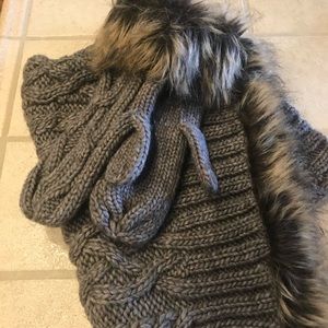 Athleta Mittens and Infiniti Scarf